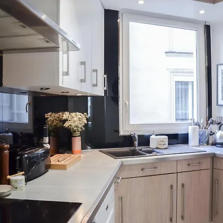 Apartment Elegant 2br Retreat In The 9th *